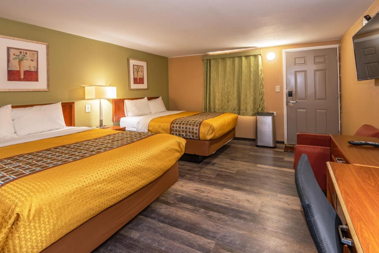 Town Motel Forks Buitenkant foto